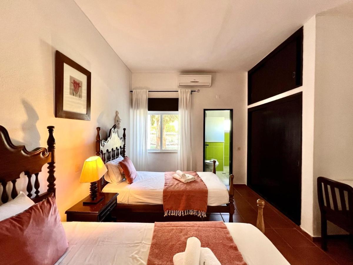 Armacao De Pera Twins 3 With Pool By Homing Armacao de Pera Exterior foto
